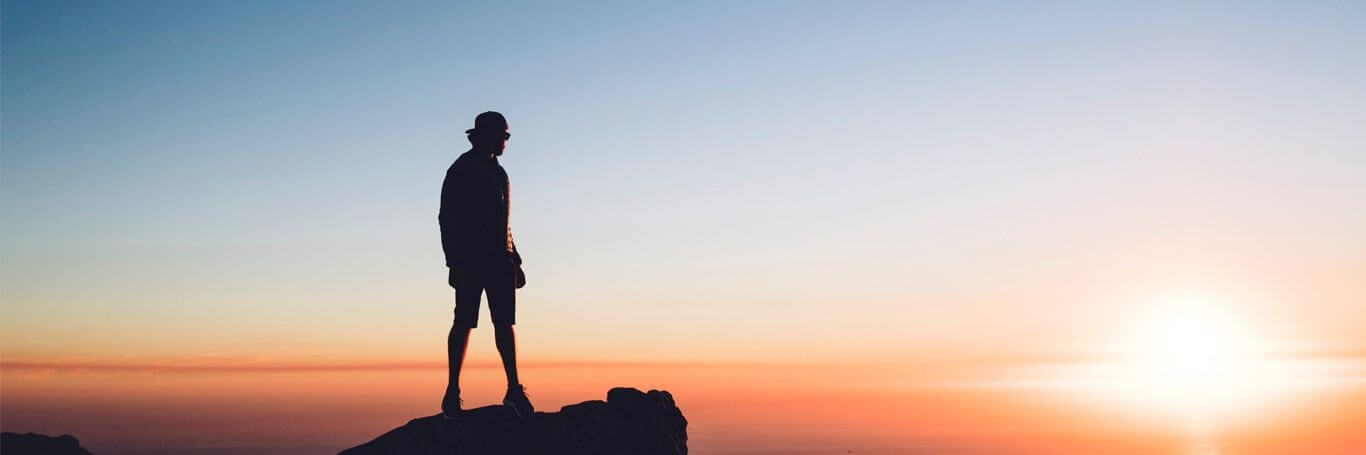 How to Stop Being Controlled by Your Habits, Your Fears and the Opinions of Others