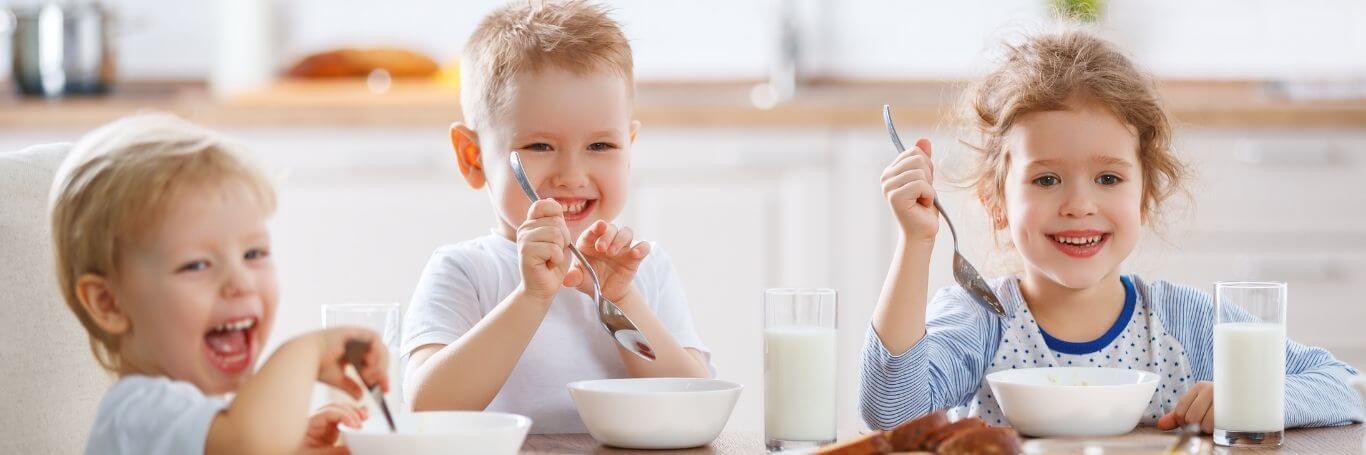 Help Your Children Develop a Healthy Relationship with Food