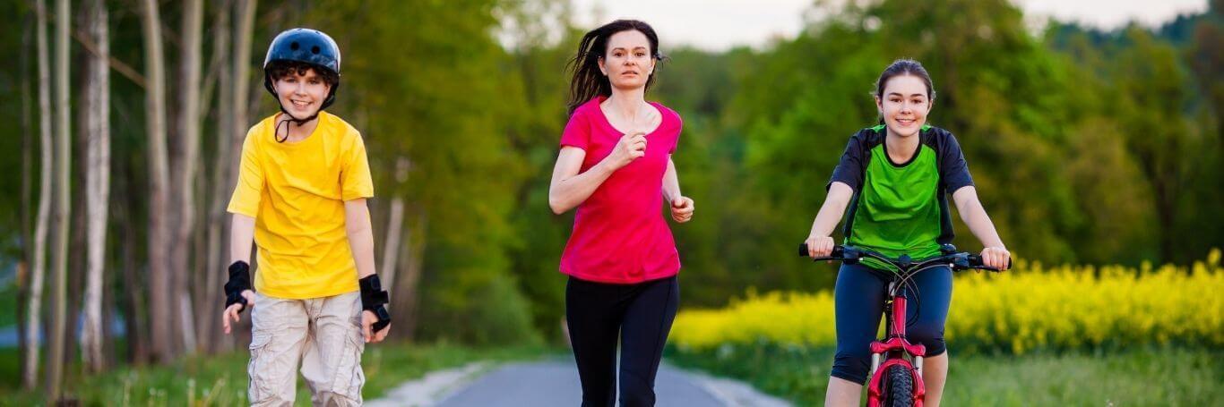 Exercise with Your Child to Deepen Your Bond